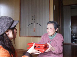 食のライフラインを命がけで守るお弁当隊の隊長登場 株式会社浜村建設